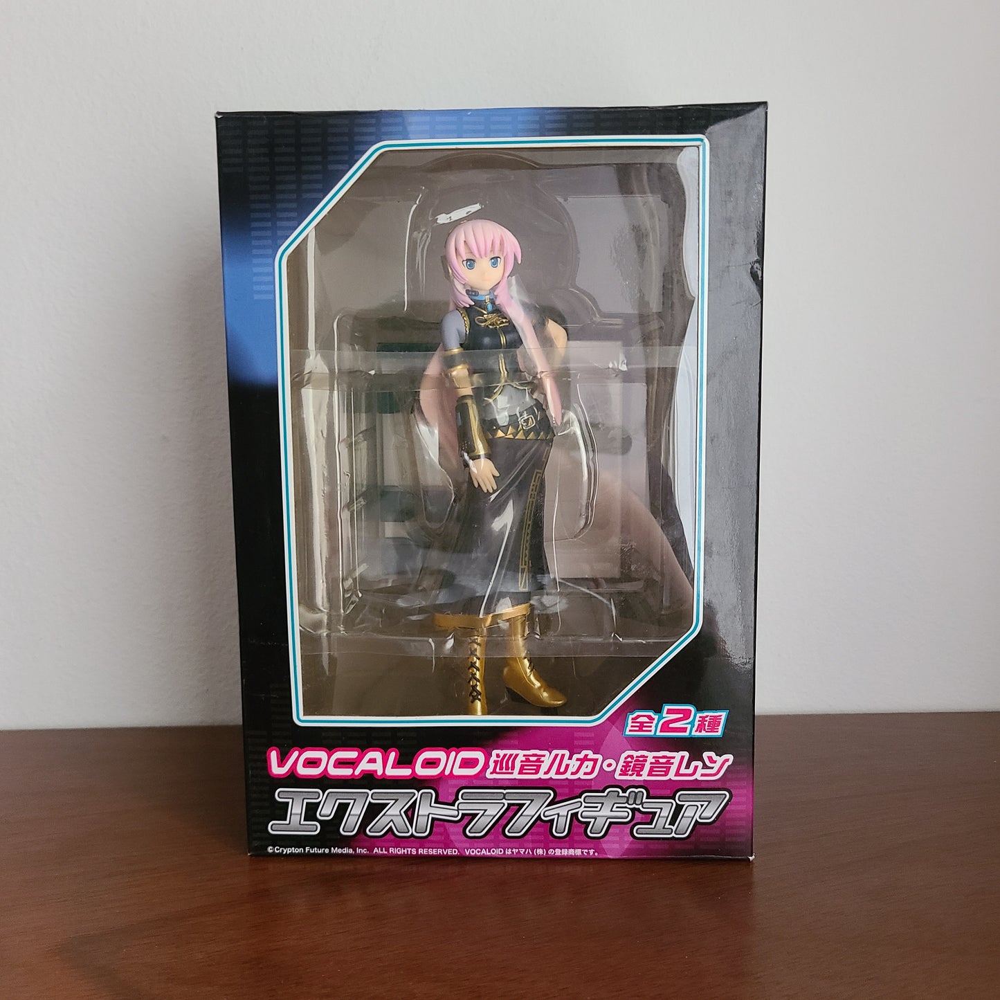 LUKA MEGURINE EX FIGURE (SEGA)
