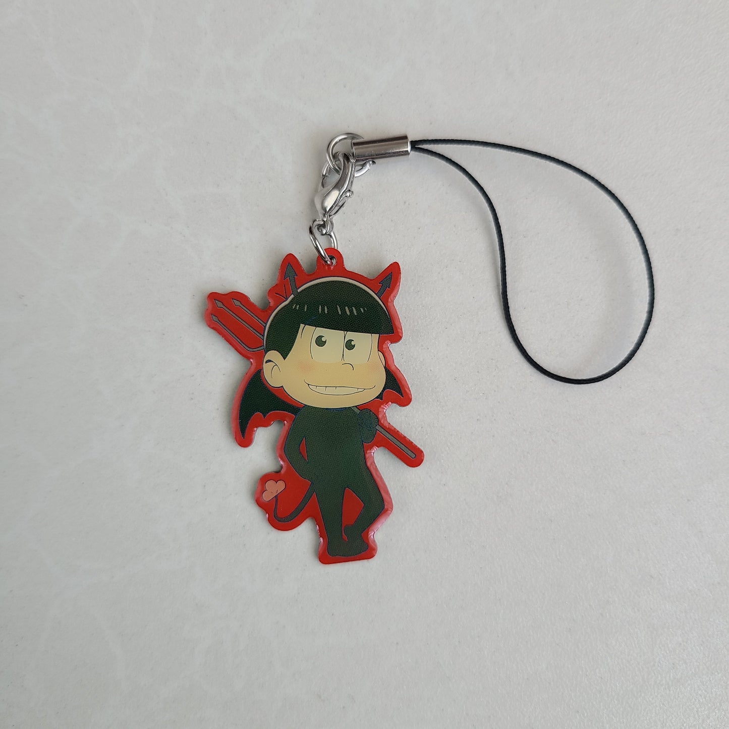 Strap metálico Osomatsu Matsuno