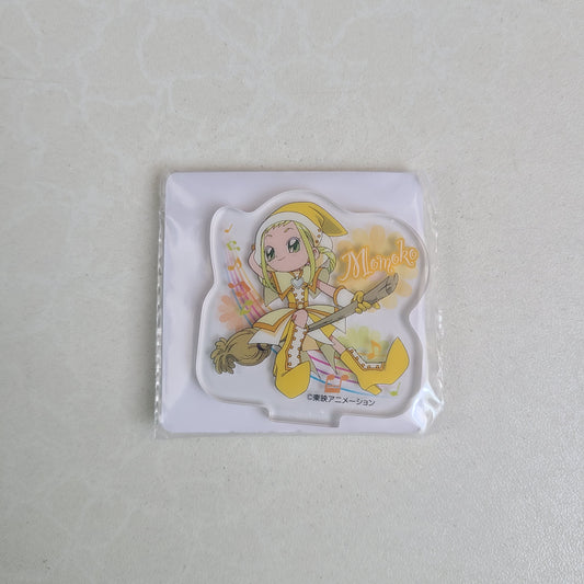 Stand acrílico Momoko Asuka