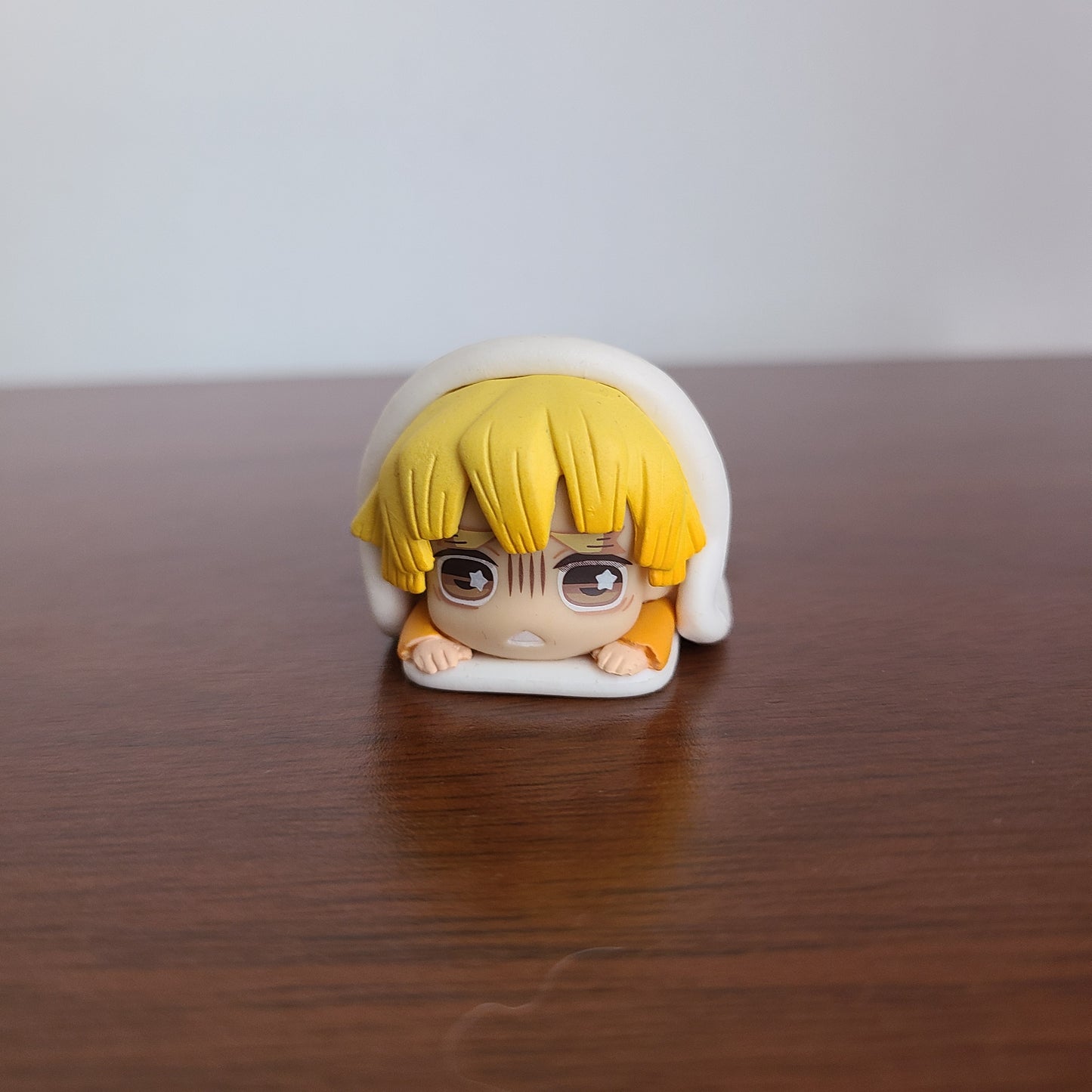 Figurita Zenitsu Agatsuma