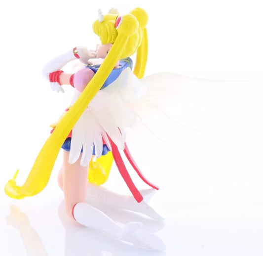 ETERNAL SAILOR MOON HGIF (BANDAI)