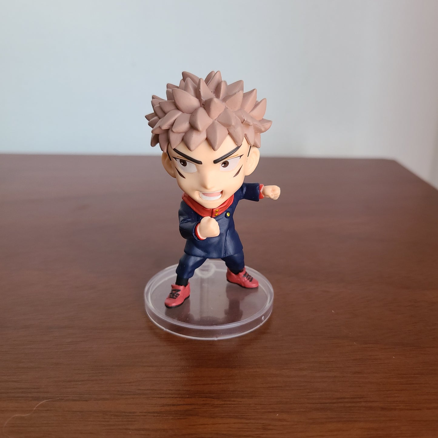 Figurita Yuuji Itadori