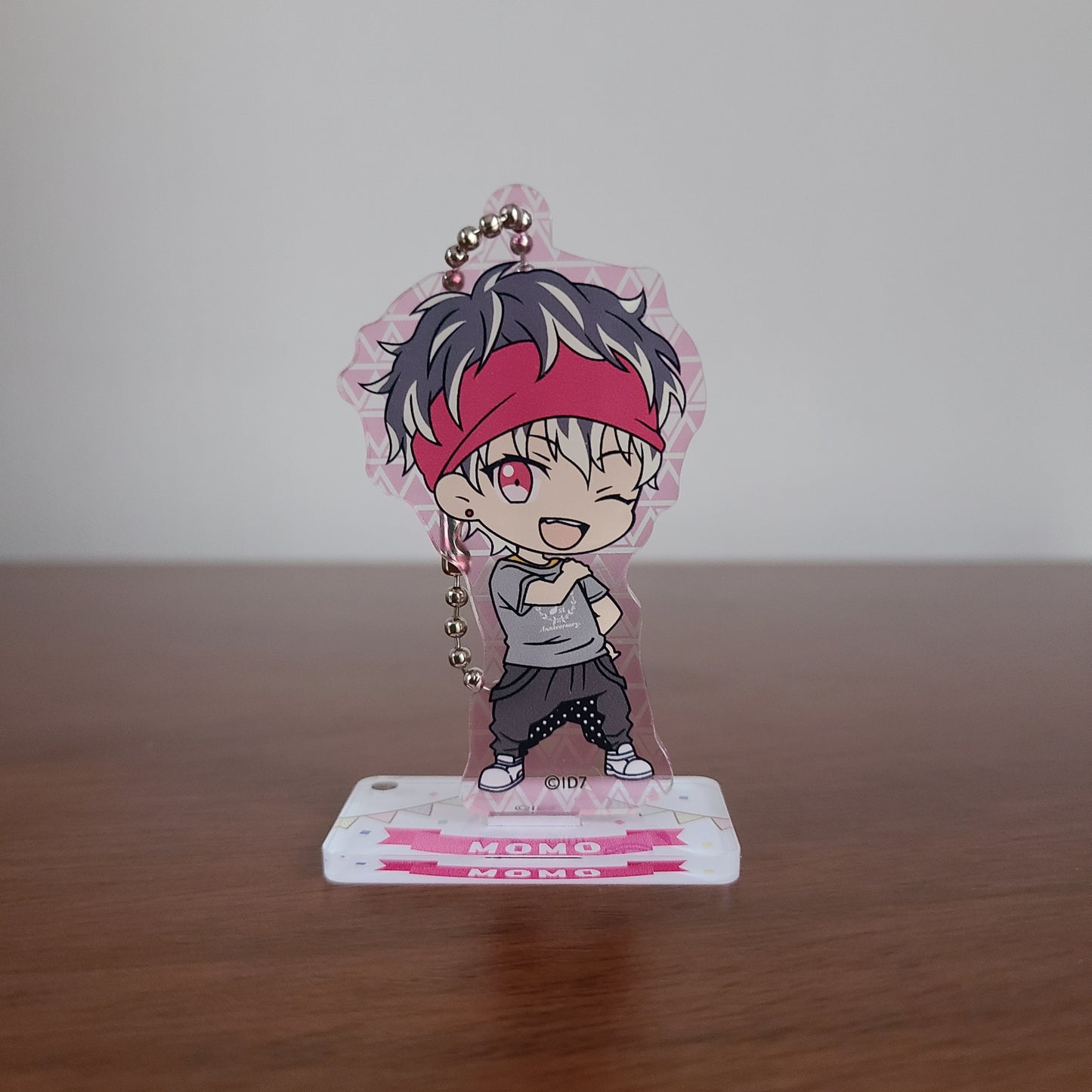Stand acrílico Momose Sunohara