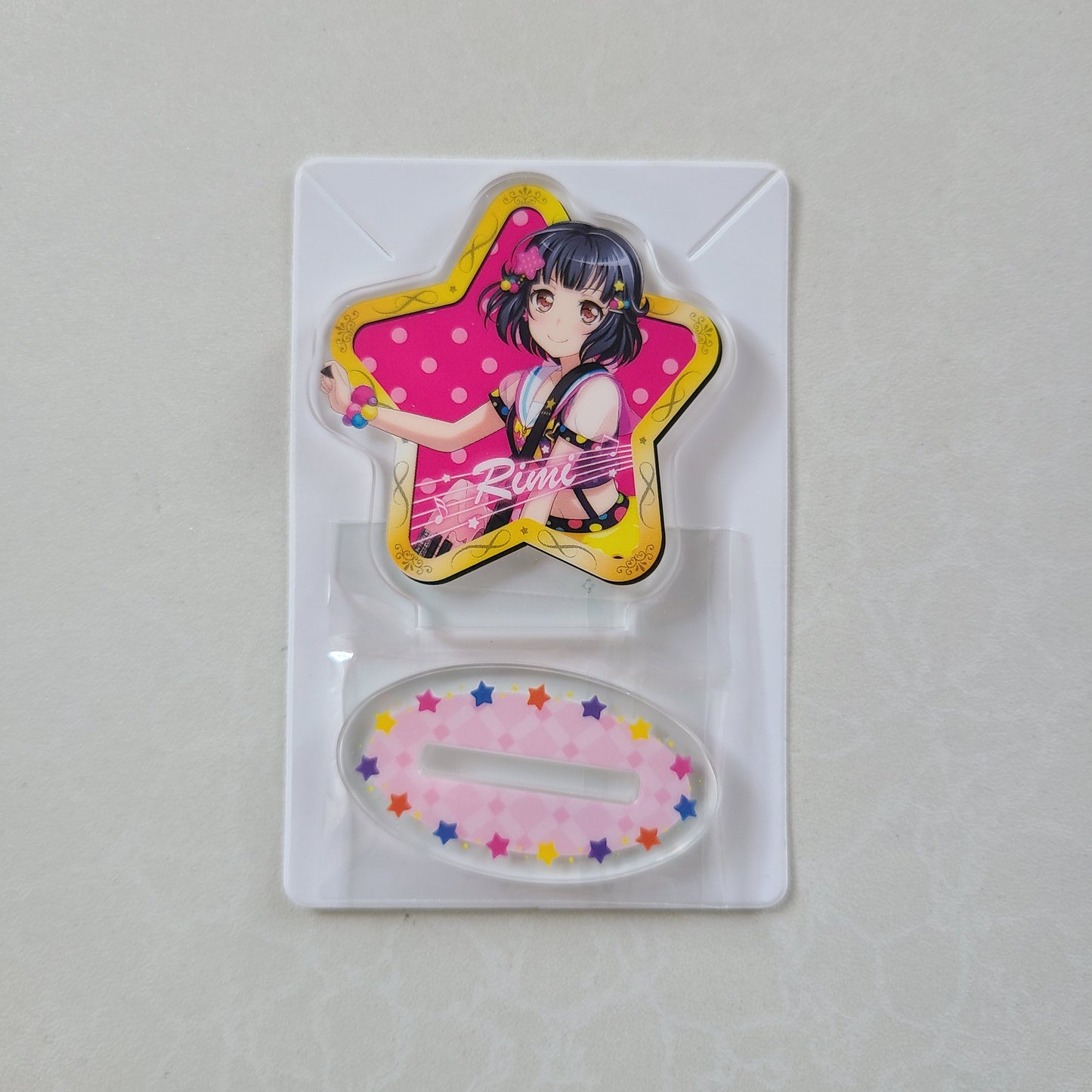 Stand acrílico Rimi Ushigome