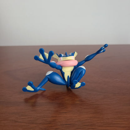 GRENINJA (TOMY)