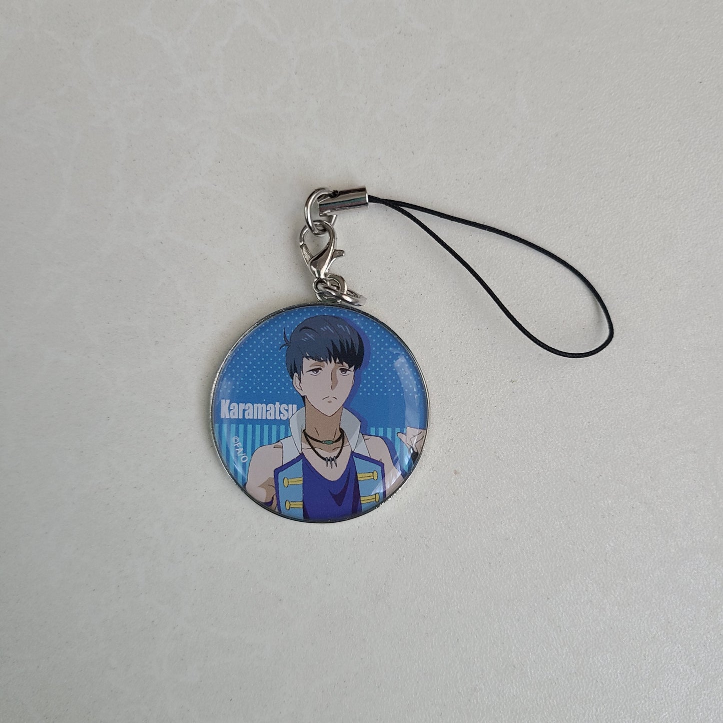 Strap metálico Karamatsu Matsuno