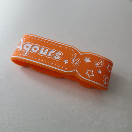 Pulsera de goma Chika Takami