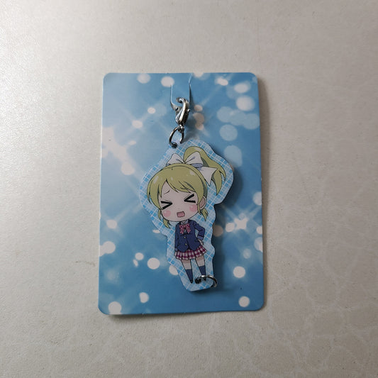 Colgante de metal Eli Ayase