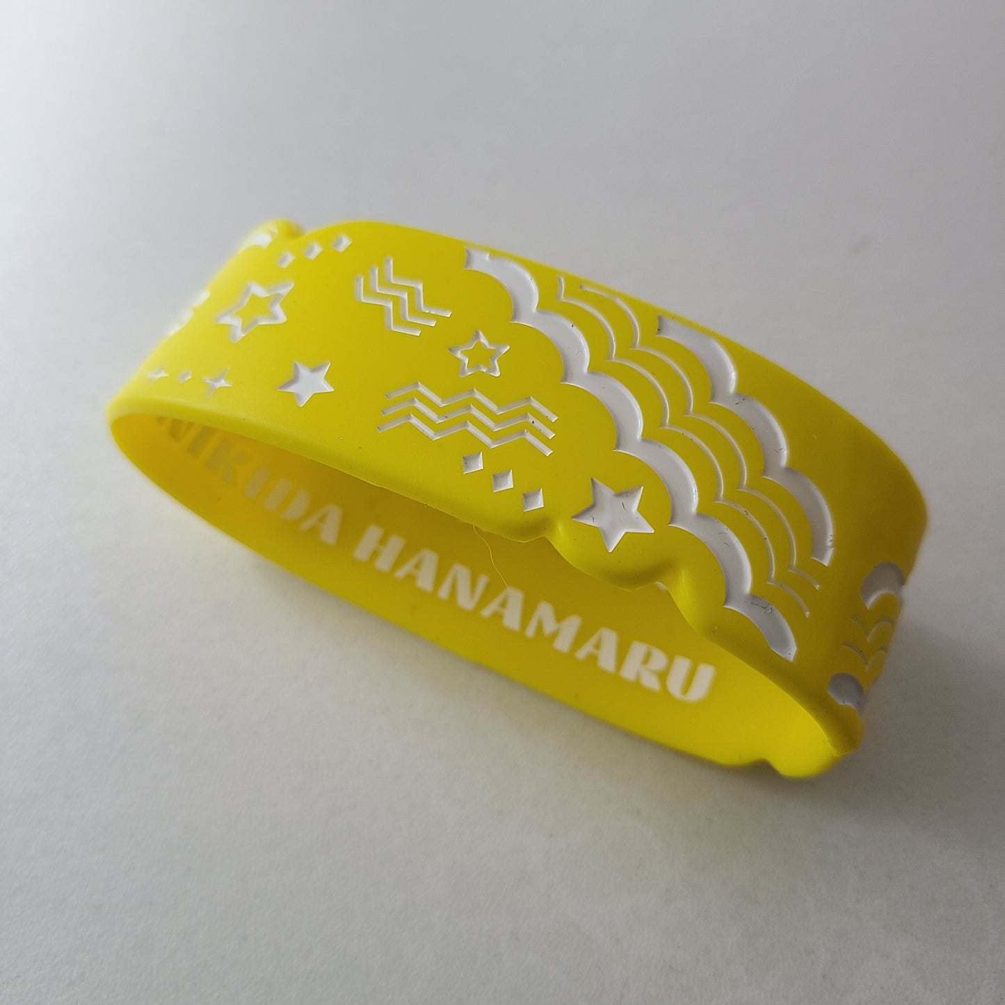 Pulsera de goma Hanamaru Kunikida