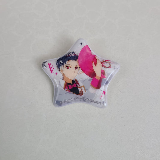Pin Momose Sunohara