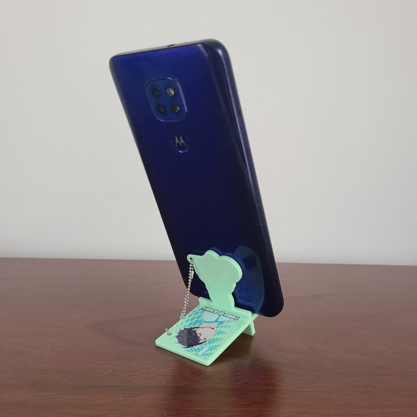 Stand para celular Toru Oikawa